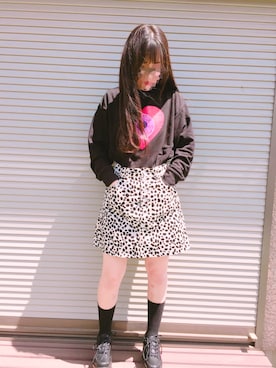 「WC（ダブル シー）のアイテム（スニーカー）」を使った、모에네さん（レディース・156cm）の春コーディネート