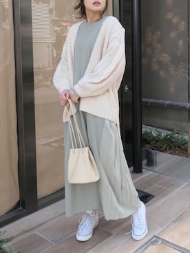 「CORNERS（コーナーズ）のアイテム」を使った、あかねさん（レディース・164cm）の冬コーディネート