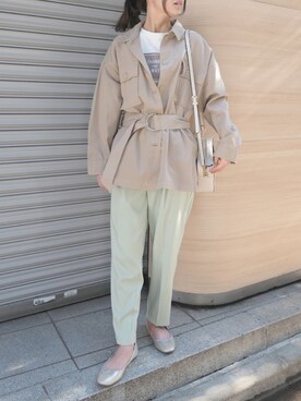 「corners」｜「アイテム（ミリタリージャケット）」を使った、あかねさん（レディース・164cm）の春コーディネート