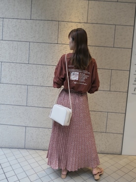 「レタリング」｜あかねさん（レディース・164cm）の秋コーディネート