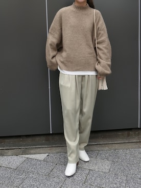 「CORNERS（コーナーズ）のヴィンテージサテンリラックスパンツ（その他パンツ）」を使った、あかねさん（レディース・164cm）の秋コーディネート