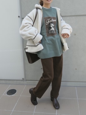 「CORNERS（コーナーズ）のアイテム（ムートンコート）」を使った、あかねさん（レディース・164cm）の冬コーディネート