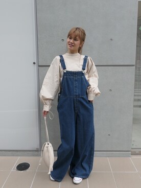 「コラボ」｜「アイテム（サロペット/オーバーオール）」を使った、あかねさん（レディース・164cm）の春コーディネート