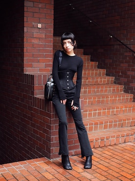 「HELMUT LANG（ヘルムートラング）のアイテム（トップス）」を使った、Droptokyoさん（レディース・170cm）の夏コーディネート