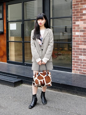 「Saint Laurent（サンローラン）のアイテム（トップス）」を使った、Droptokyoさん（レディース・160cm）の冬コーディネート