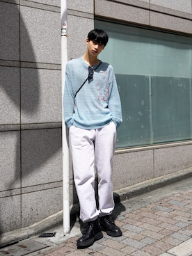 「ANDERSSON BELL（アンダースンベル）のアイテム（トップス）」を使った、Droptokyoさん（メンズ・180cm）の春コーディネート