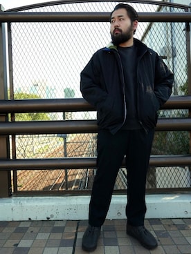 「ALLEGE（アレッジ）のアイテム」を使った、鎌田貴雄さん（メンズ・170cm）の秋コーディネート