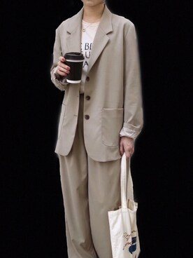 王盼盼Seraさんのコーディネート