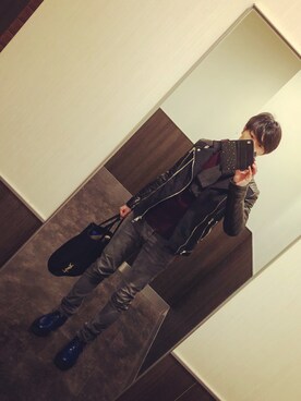「MSGM（エムエスジーエム）のアイテム（ドレスシューズ）」を使った、YUYAさん（メンズ・172cm）の冬コーディネート