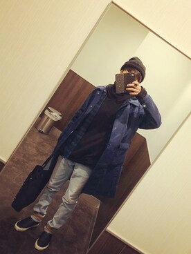 「GIVENCHY（ジバンシイ）のアイテム（スリッポン）」を使った、YUYAさん（メンズ・172cm）の冬コーディネート