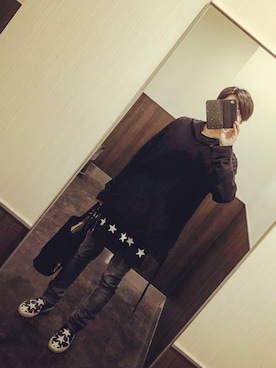 「GIVENCHY（ジバンシイ）のアイテム（スリッポン）」を使った、YUYAさん（メンズ・172cm）の春コーディネート