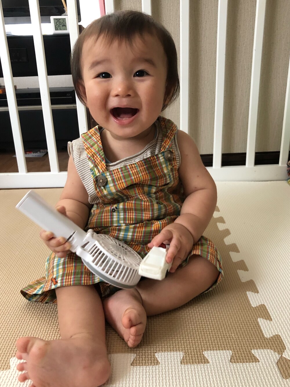 「夏コーデ、シンプルコーデ、カジュアルコーデ、韓国子供服、ベビーギャップ」｜「韓国のアイテム（タンクトップ、ベージュ系）」を使った、R☺︎さん（キッズ・92cm）の夏コーディネートの1枚目の写真