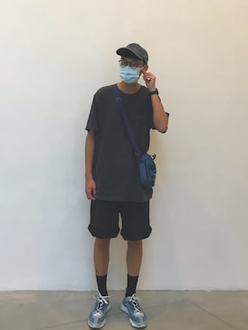 「plain-me（プレインミー）のアイテム（ショルダーバッグ）」を使った、黃以勒さん（メンズ・172cm）の夏コーディネート