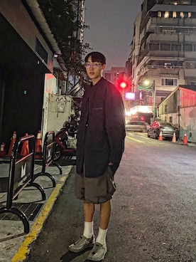 黃以勒さんのコーディネート