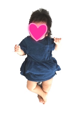 「デニムワンピース」｜「アイテム（チュニック）」を使った、suu☺︎さん（キッズ・70cm）の夏コーディネート