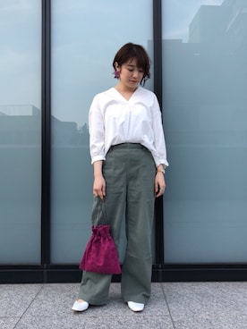 「アイテム（ポーチ）」を使った、guchicoさん（レディース・160cm）の春コーディネート