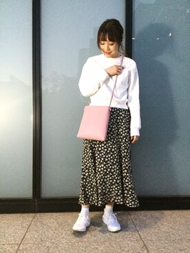 「w closet」｜「アイテム（スウェット）」を使った、guchicoさん（レディース・160cm）の冬コーディネート