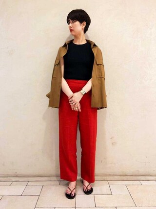 MARIKO KAMEDA使用「UNITED ARROWS（UBMF PLAIN 40 バングル）」的時尚穿搭