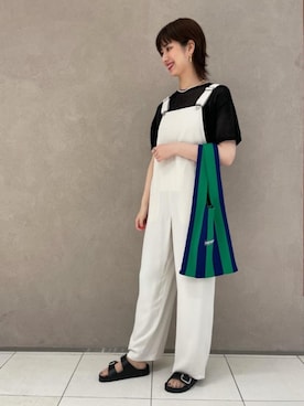 「UNITED ARROWS（ユナイテッドアローズ）のアイテム（サロペット/オーバーオール）」を使った、MARIKO KAMEDAさん（レディース・172cm）の夏コーディネート