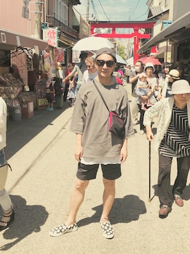 「CONVERSE TOKYO（コンバーストウキョウ）のアイテム（ショルダーバッグ）」を使った、しゃんぼさん（メンズ・171cm）の夏コーディネート