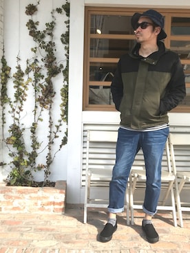 「orslow」｜「アイテム（スリッポン）」を使った、GOSSHIさん（メンズ・180cm）の春コーディネート