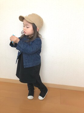 「RADCHAP（ラッドチャップ）のアイテム（デニムジャケット）」を使った、swhrkさん（キッズ・80cm）の冬コーディネート
