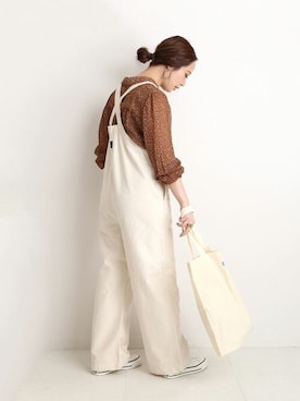 「SLOBE IENA（スローブイエナ）のアイテム（オールインワン・サロペット）」を使った、momoさん（レディース・160cm）の夏コーディネート