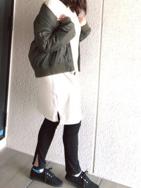 「アイテム（MA-1）」を使った、赤石悠さん（レディース・164cm・20代）の春コーディネート