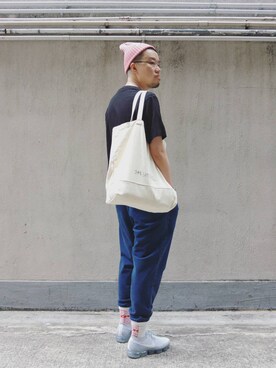 「INFIELDER DESIGN（インフィールダーデザイン）のアイテム（ニットキャップ/ビーニー）」を使った、Paak Chanさん（メンズ・172cm）の春コーディネート