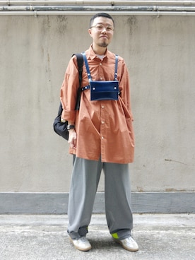 「DIGAWEL（ディガウェル）のアイテム（その他パンツ）」を使った、Paak Chanさん（メンズ・172cm）の秋コーディネート