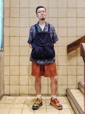 「HOKA ONE ONE × Engineered  Garments」｜Paak Chanさん（メンズ・172cm）の秋コーディネート