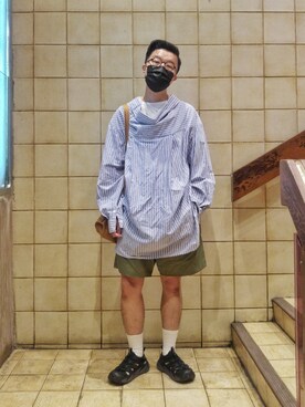 「NAISSANCE（ネサンス）のアイテム（パンツ）」を使った、Paak Chanさん（メンズ・172cm）の春コーディネート