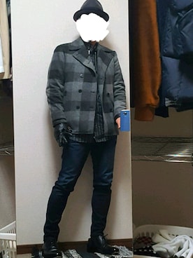 「COMME CA ISM（コムサイズム）のアイテム（ピーコート）」を使った、ダイテンさん（メンズ・174cm）の冬コーディネート