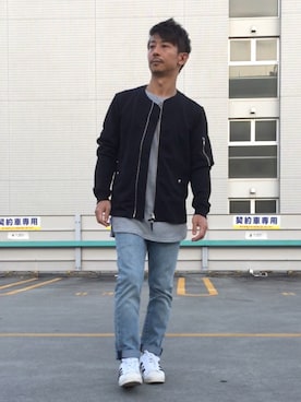「tk.TAKEO KIKUCHI（ティーケータケオキクチ）のアイテム（MA-1）」を使った、e-1さん（メンズ・161cm）の秋コーディネート