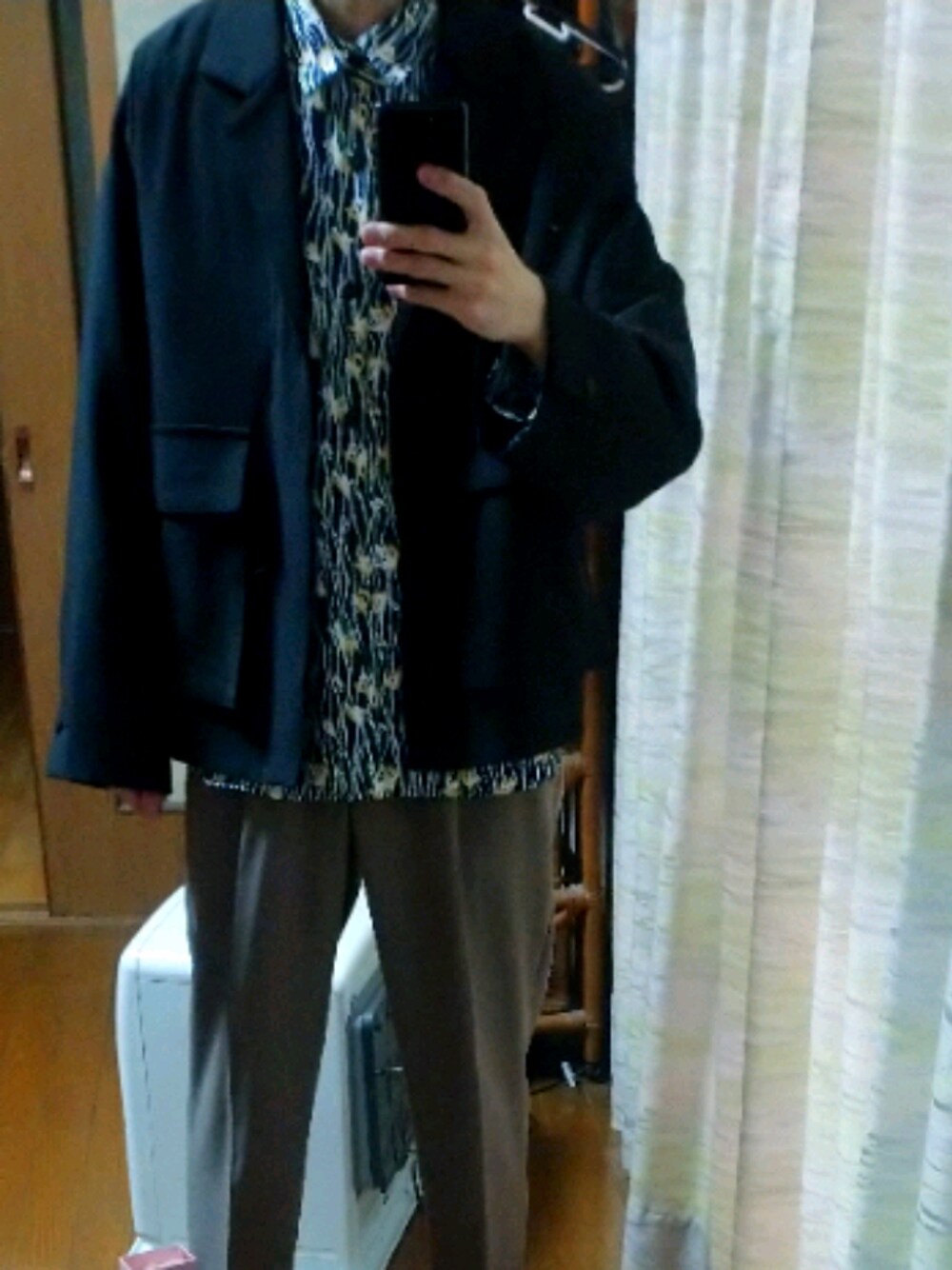 「WYM LIDNMの【WYM LIDNM】RELAX DRAPE SET-UP/セットアップ（セットアップ、ベージュ系）」を使った、tatsuyakunさん（メンズ・172cm）の春コーディネートの1枚目の写真