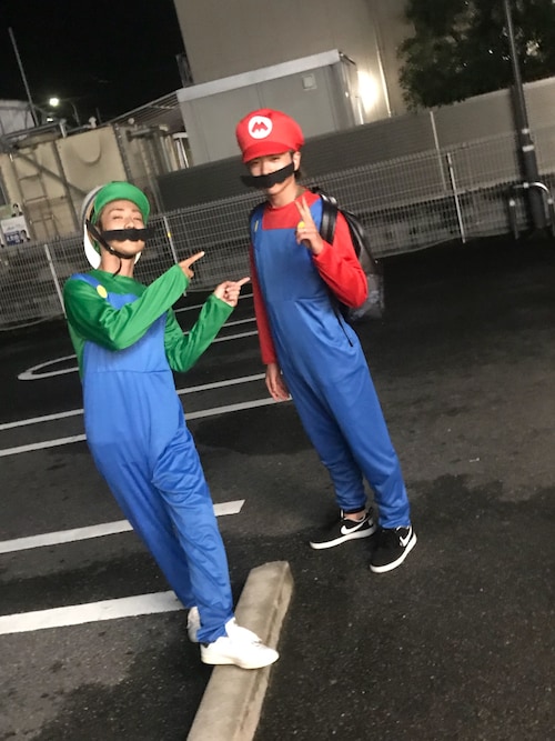 H つなぎ オールインワンを使ったコーディネート Wear