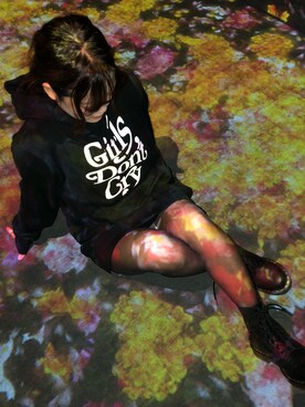 「Supreme （シュプリーム）のアイテム（トップス、ブラック系）」を使った、hiiinaaataaaさん（レディース・148cm）の冬コーディネート