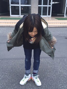 「Supreme （シュプリーム）のアイテム（トップス、ブラック系）」を使った、hiiinaaataaaさん（レディース・148cm）の冬コーディネート