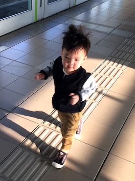 「UNIQLO（ユニクロ）のアイテム（スタジャン）」を使った、YuLun Wuさん（キッズ・100cm）の冬コーディネート