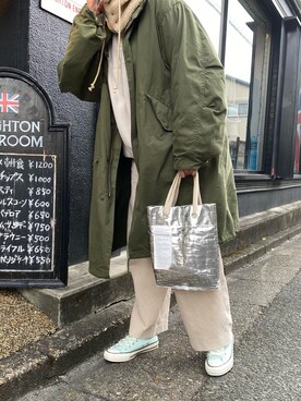 「オールホワイト」｜「アイテム（モッズコート）」を使った、minさん（レディース・158cm）の冬コーディネート