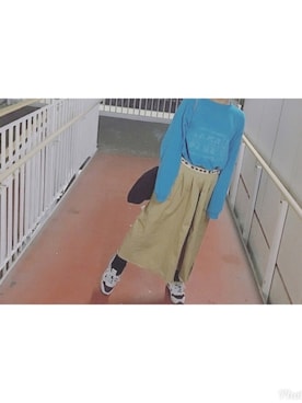 「Hanes」｜「アイテム（スウェット）」を使った、HYOさん（レディース・166cm）の春コーディネート