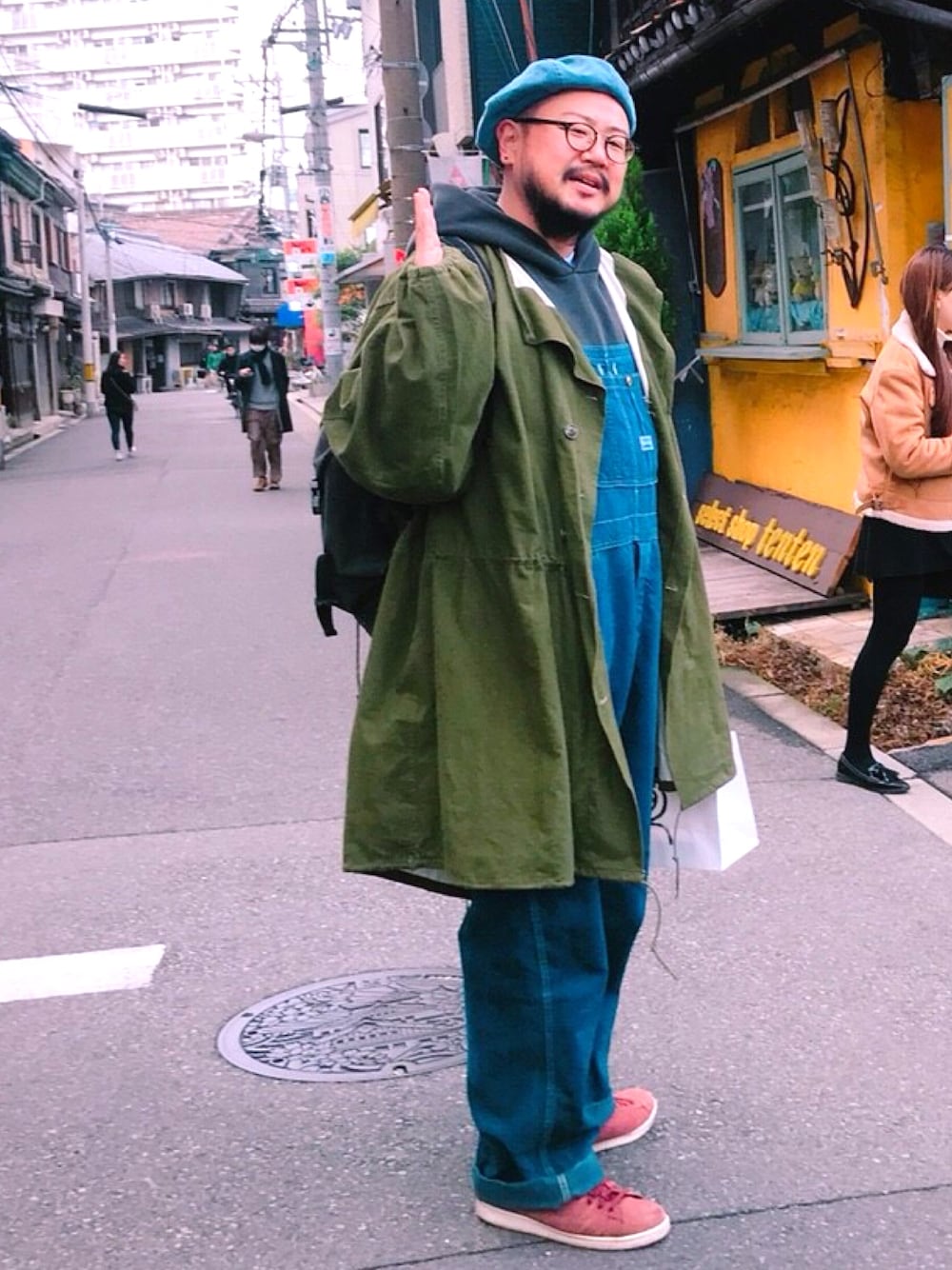「コッキーと繋がりたい」｜「ARMY ARMYのアイテム（ミリタリージャケット、グリーン系）」を使った、Cokky さん（メンズ・178cm）の冬コーディネートの1枚目の写真