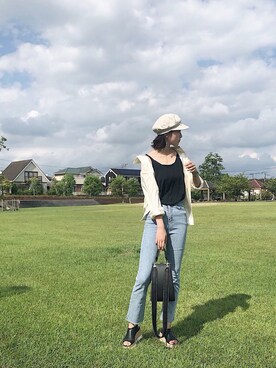 「FRAY I.D（フレイアイディー）のアイテム（帽子）」を使った、田中日菜さん（レディース・161cm）の秋コーディネート