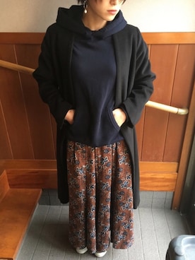 「OSMOSIS（オズモーシス）のアイテム（その他アウター）」を使った、mikkoさん（レディース・158cm）の冬コーディネート