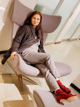 「ZARA（ザラ）のアイテム（カバーオール）」を使った、Art In Heelsさん（レディース・168cm）の冬コーディネート