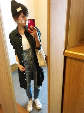 「ロングシャツ」｜「アイテム（サロペット/オーバーオール）」を使った、ちぃさん（レディース・150cm）の秋コーディネート