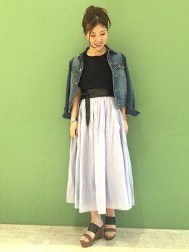 「URBAN RESEARCH ROSSO WOMEN（アーバンリサーチ　ロッソ）のアイテム（デニムジャケット）」を使った、ADACHI YURIさん（レディース・163cm）の春コーディネート