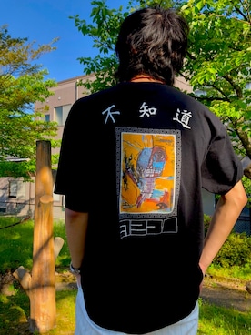 「neonsign」｜「アイテム（アクセサリー）」を使った、Mahi さん（メンズ・180cm）の春コーディネート