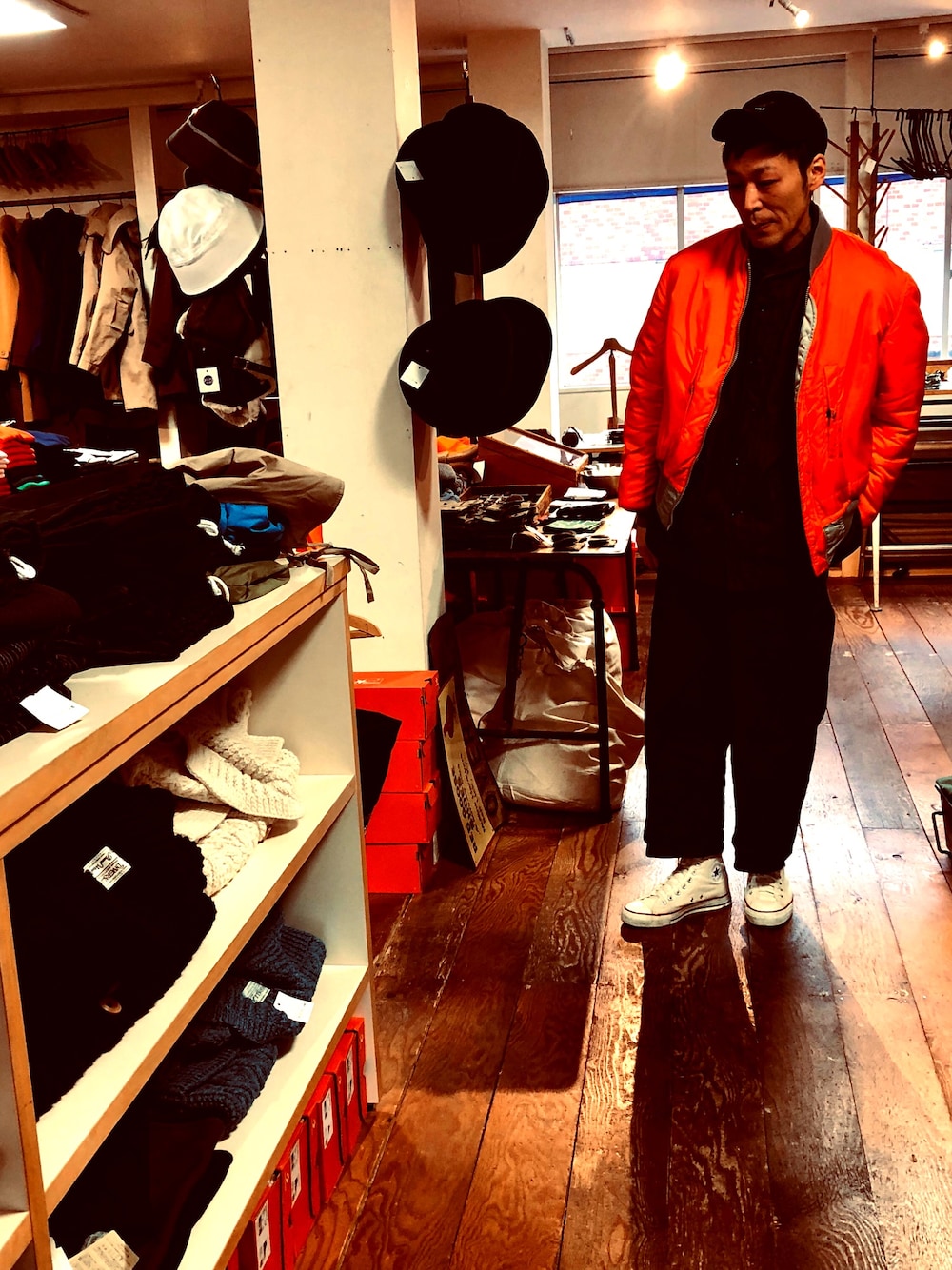 「長野」｜「POLO RALPH LAURENのアイテム（キャップ、ブラック系）」を使った、中山貴之さん（メンズ・170cm）の春コーディネートの1枚目の写真