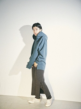 「アイテム（パーカー、グリーン系）」を使った、BLACKBYMOUSSY_staffさん（レディース・155cm）の秋コーディネート